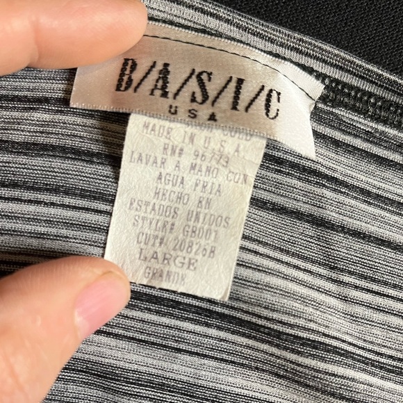 Striped Gray Top - Picture 5 of 6